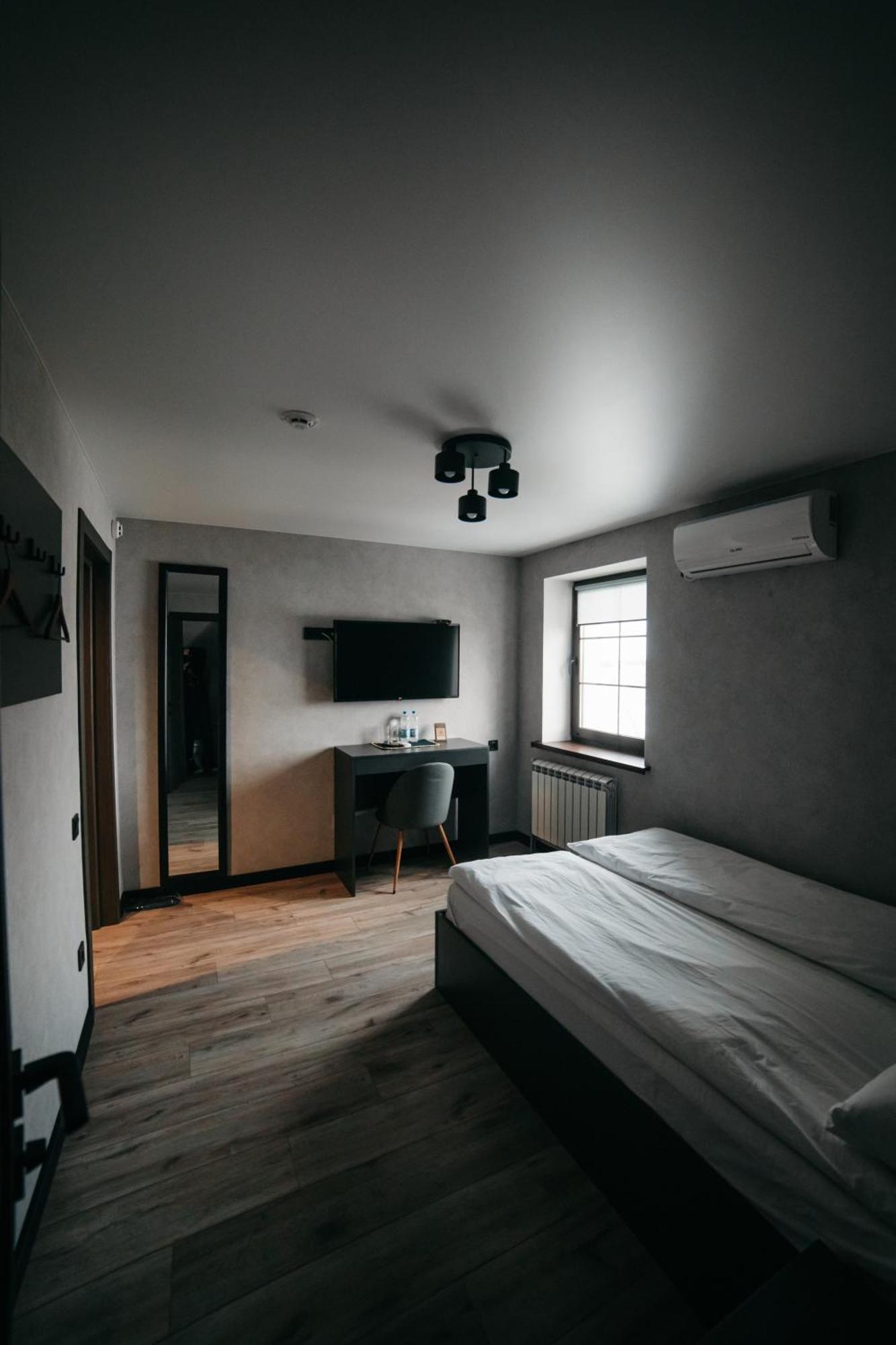 Bastion Motel Samostrely Buitenkant foto